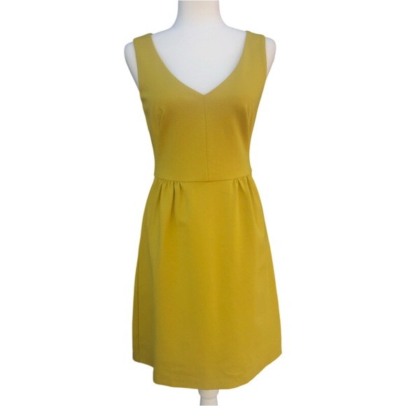 Boden Dresses & Skirts - Boden Sarah Ponte Sleeveless Midi Shift Dress in Sulphur Yellow Size: 6